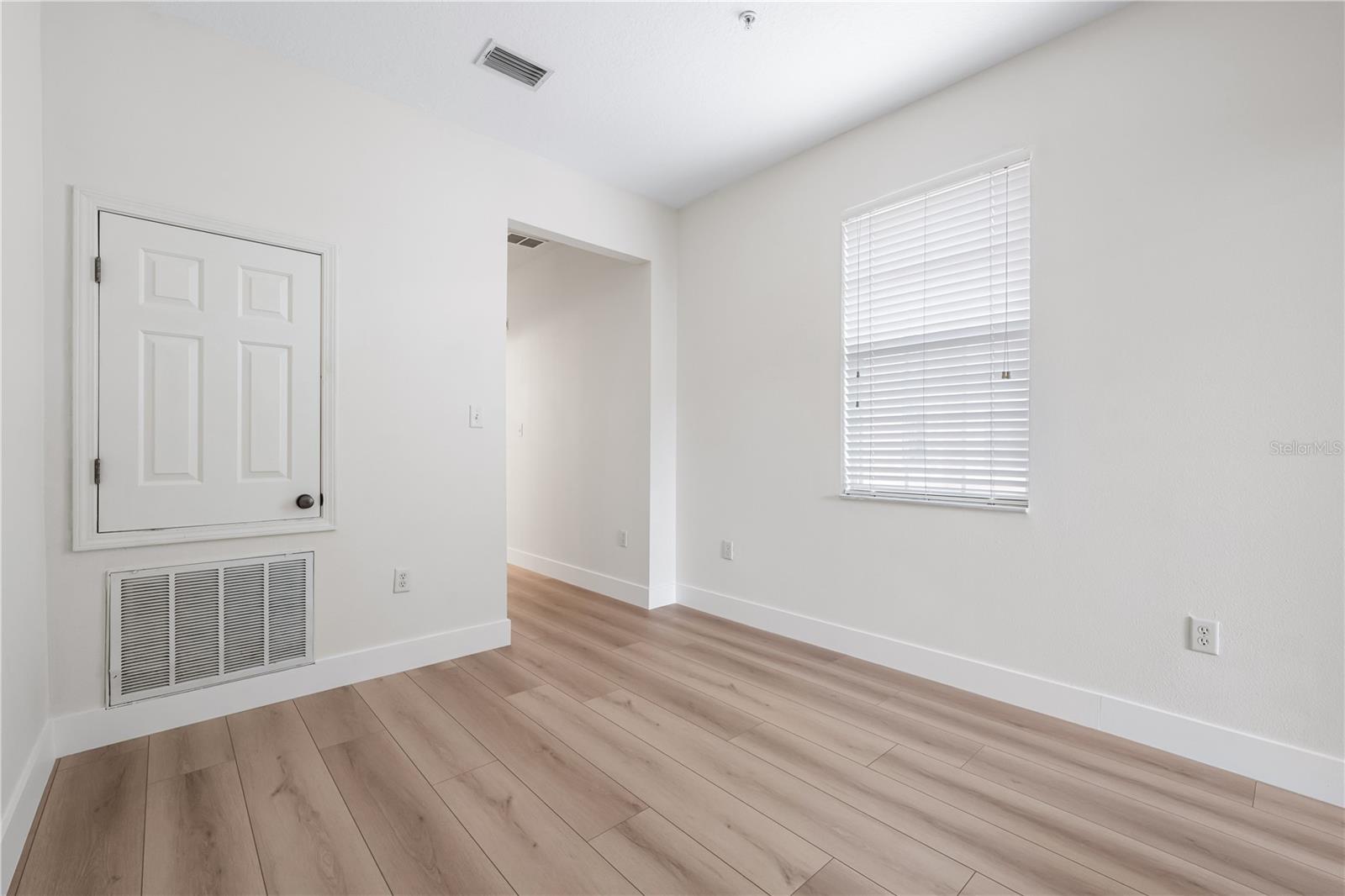 3768 PARKRIDGE CIR #23-104 — photo 35