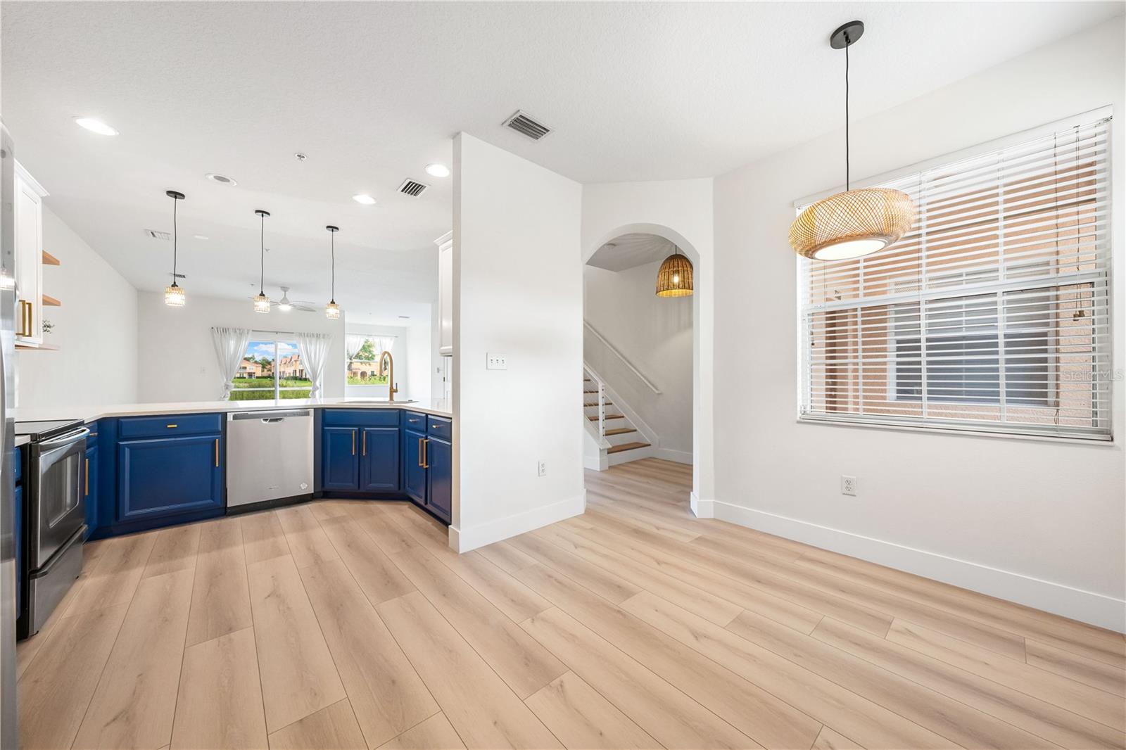 3768 PARKRIDGE CIR #23-104 — photo 19
