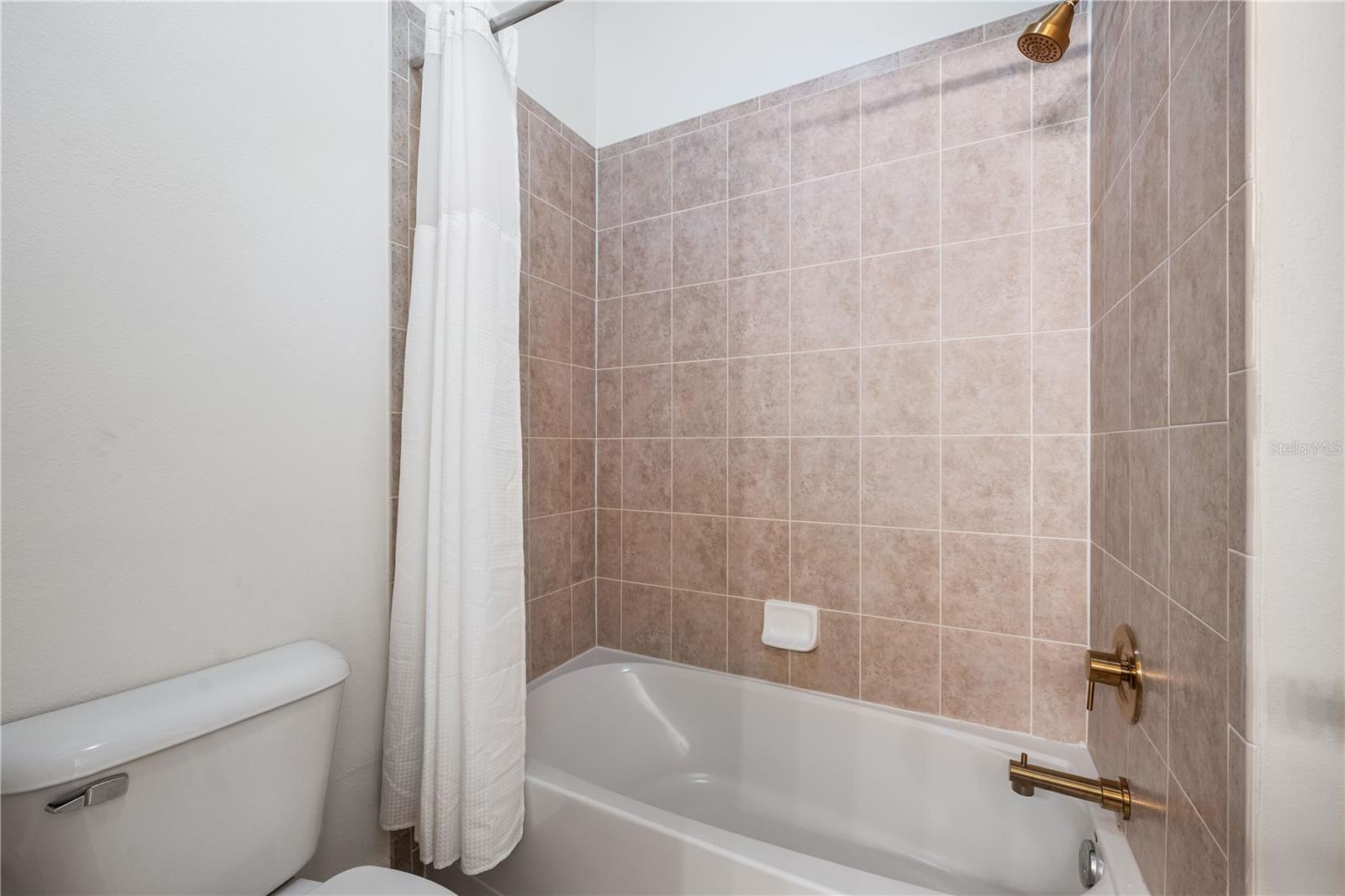 3768 PARKRIDGE CIR #23-104 — photo 33