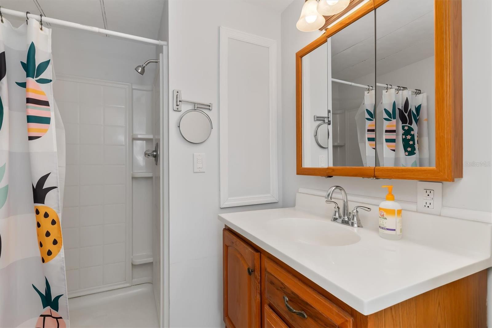 6704 HOEMI CT — photo 23