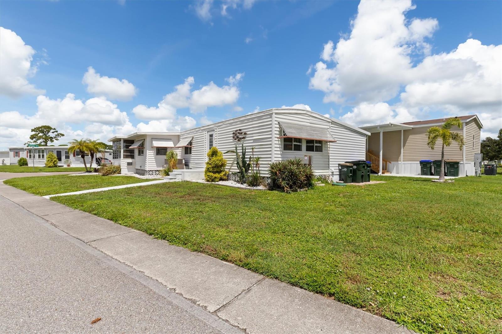 6704 HOEMI CT — photo 44