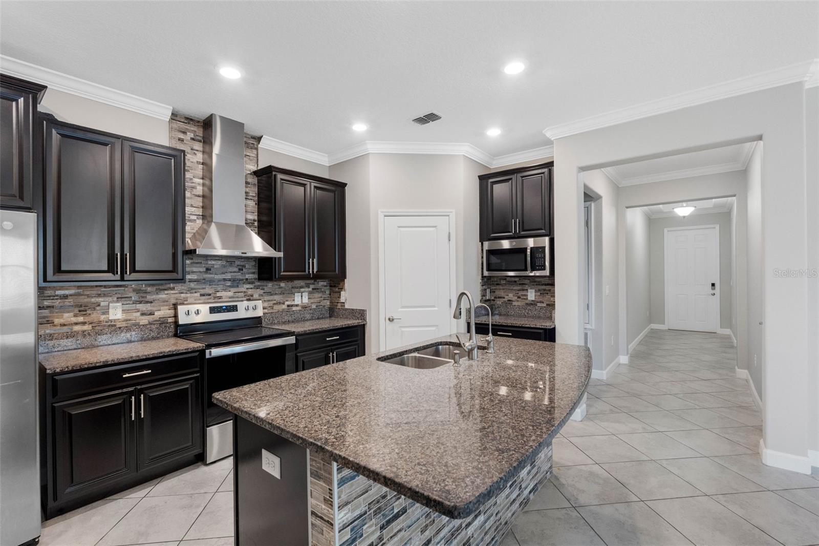 9730 IVORY DR — photo 30