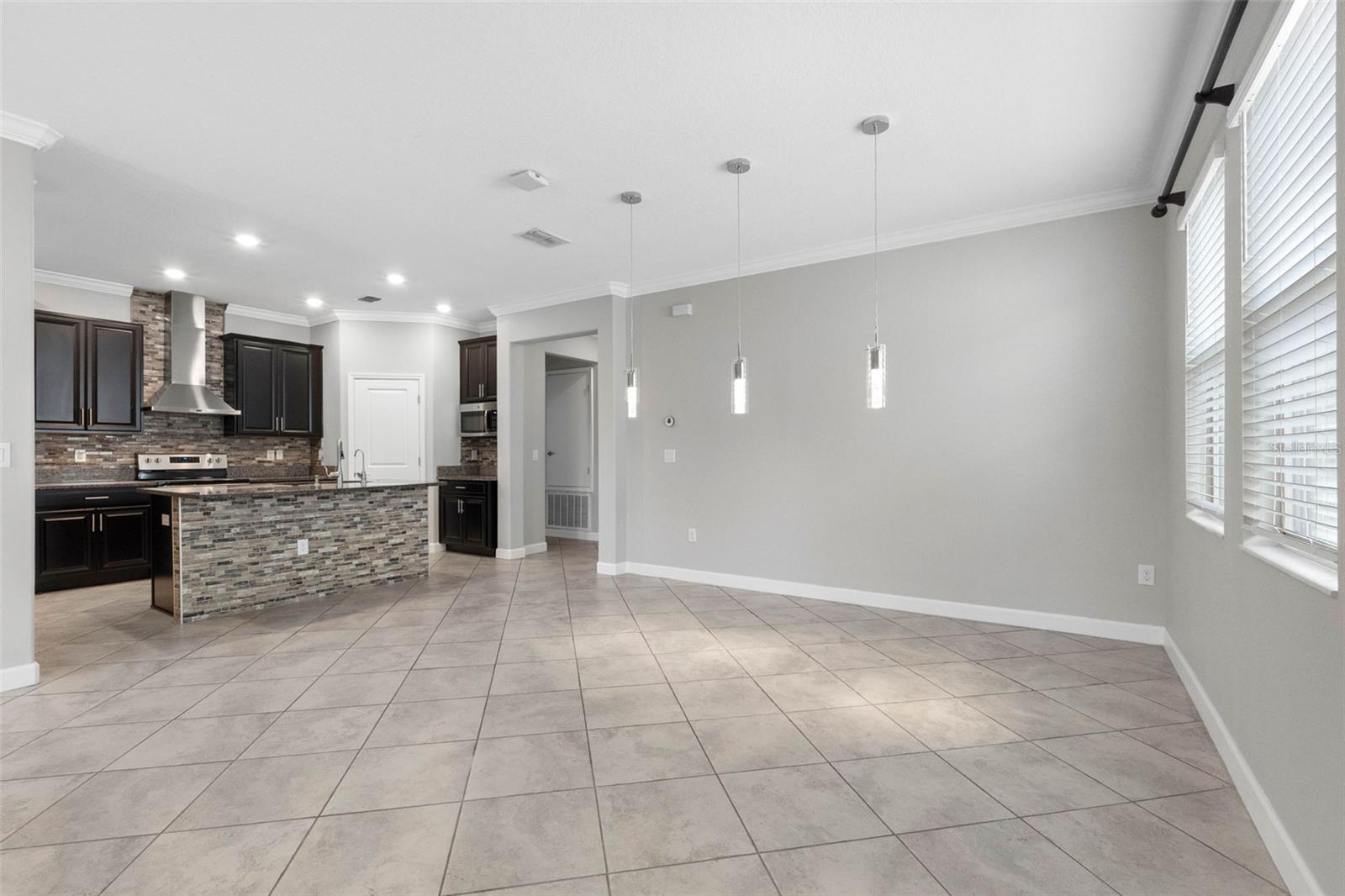 9730 IVORY DR — photo 24