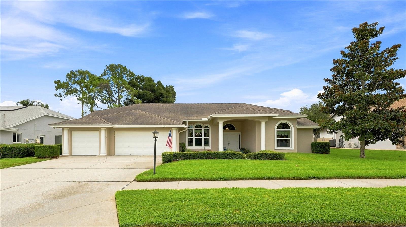 679 LITCHFIELD LN — photo 48