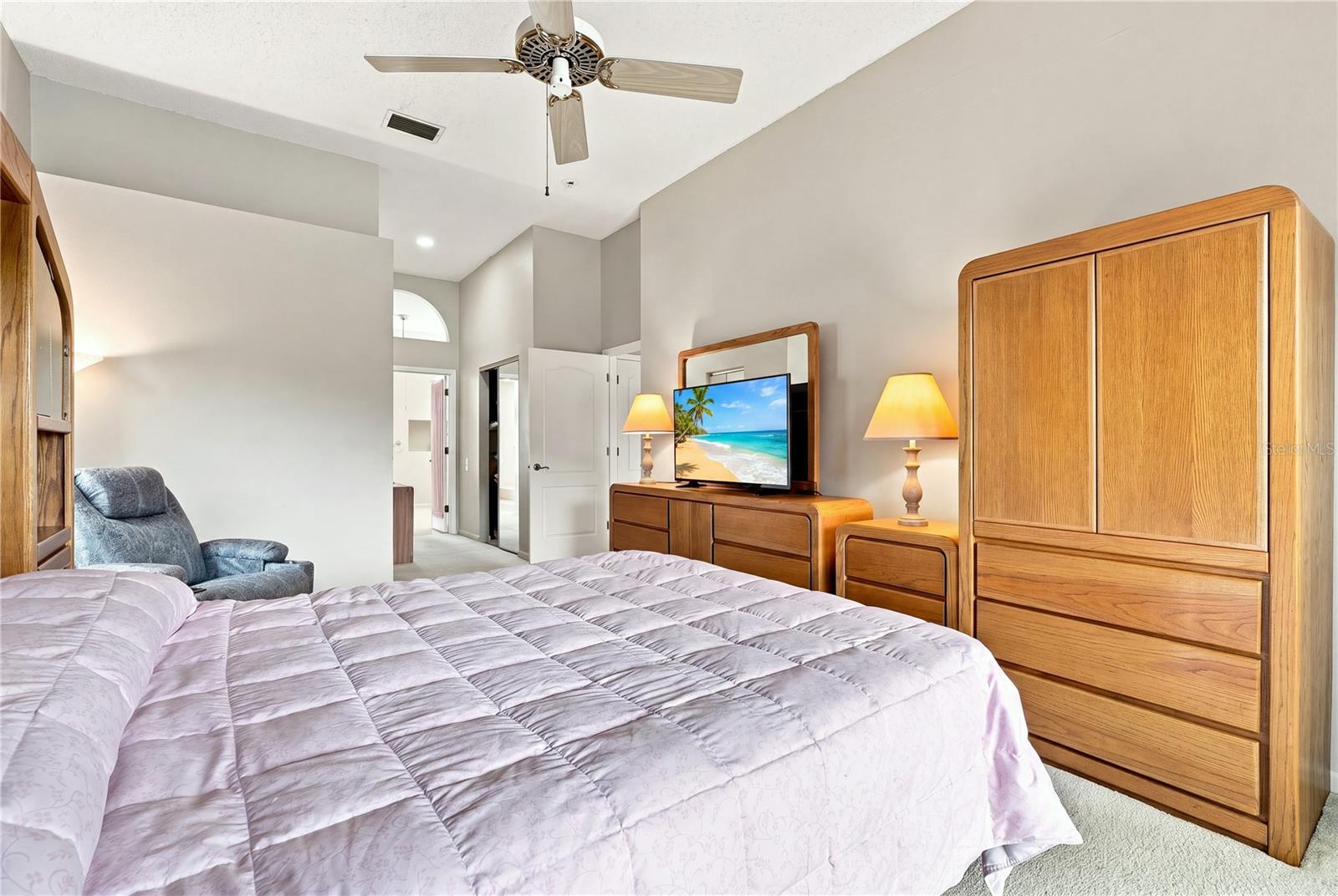 679 LITCHFIELD LN — photo 25