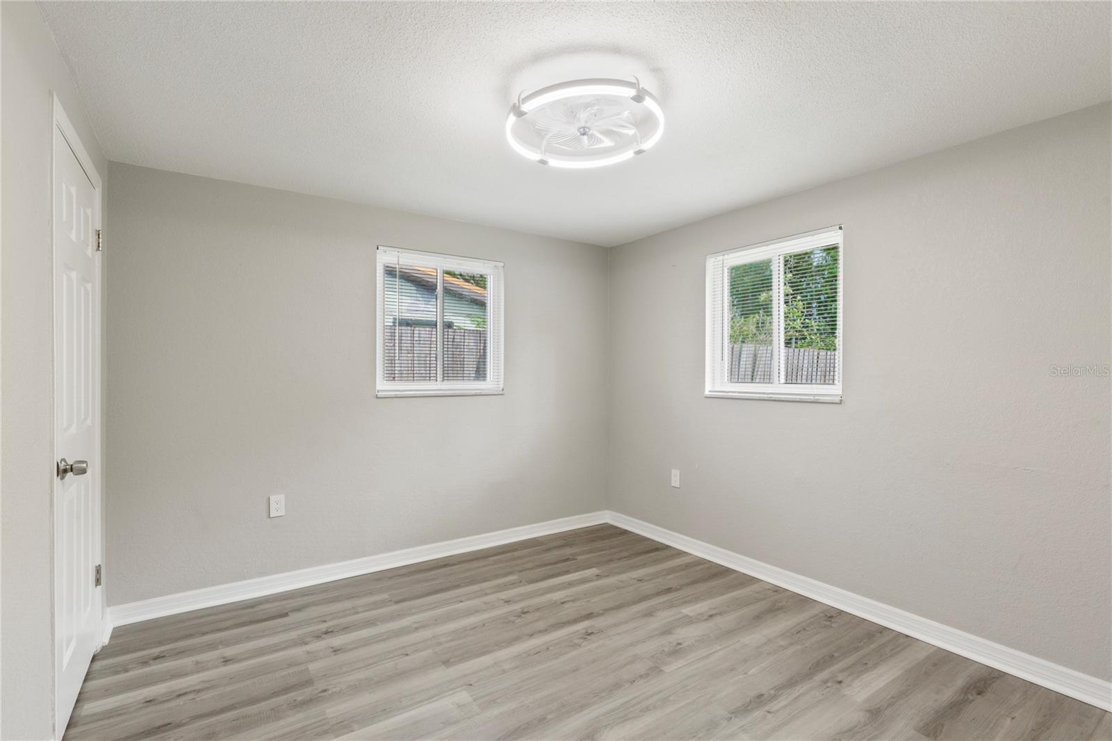 3130 COLDWELL DR — photo 18