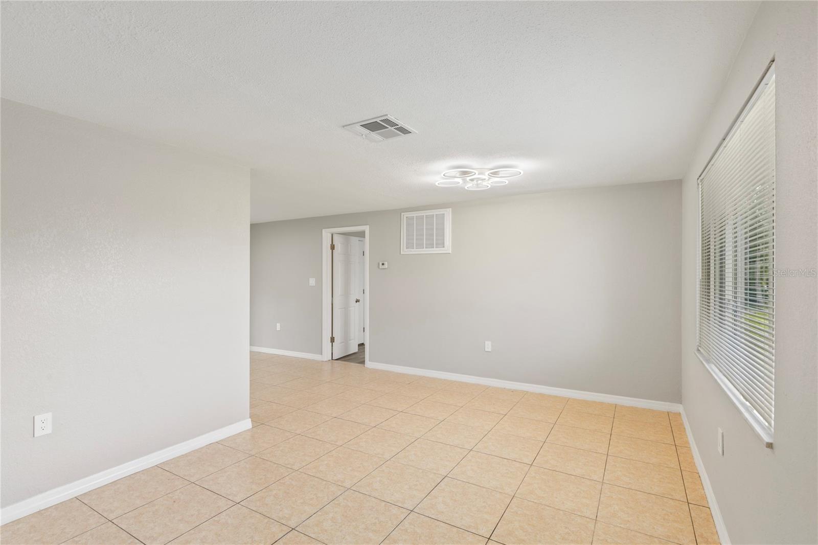 3130 COLDWELL DR — photo 10