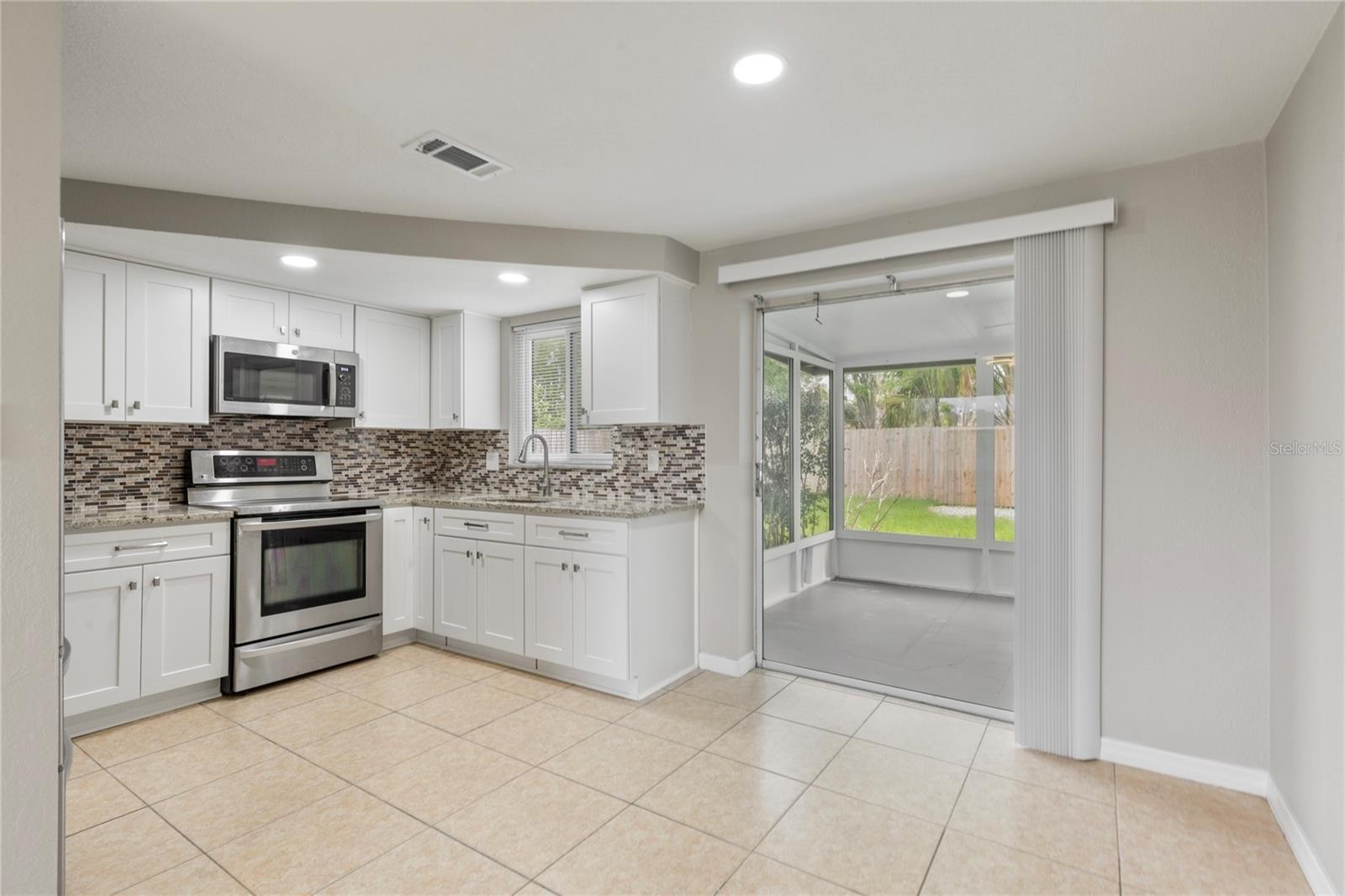 3130 COLDWELL DR — photo 3