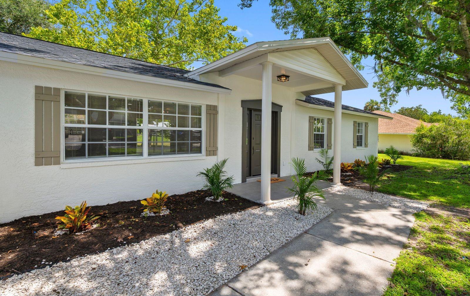 11836 ORANGE ST — photo 4