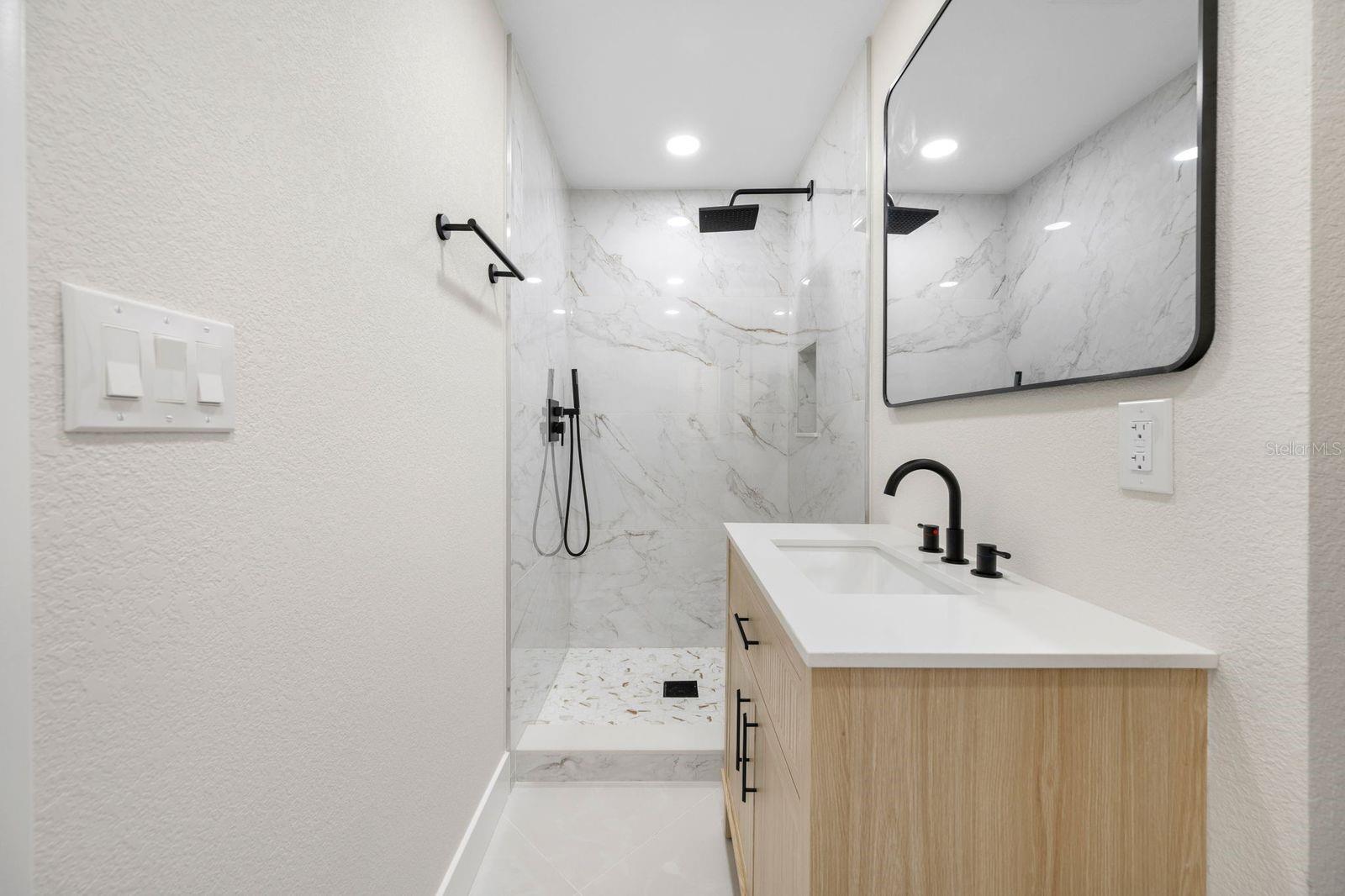 11836 ORANGE ST — photo 17