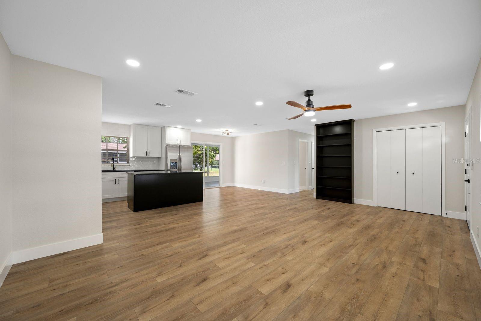 11836 ORANGE ST — photo 12