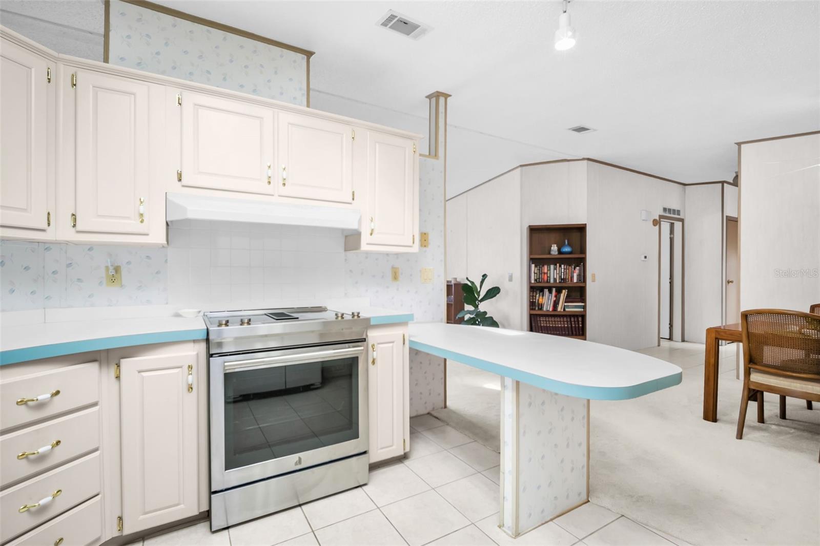 428 PELICAN DR S — photo 11