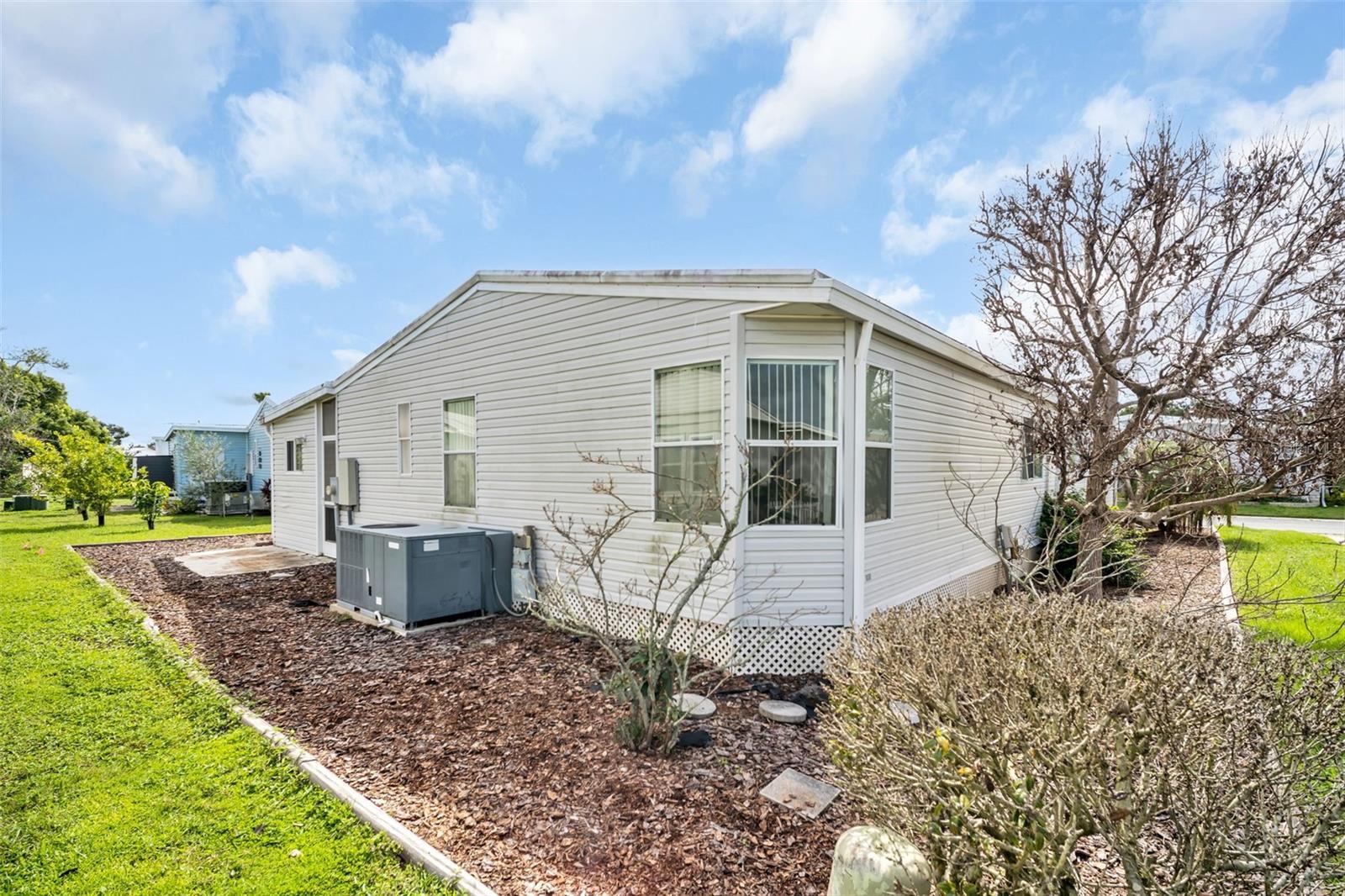 428 PELICAN DR S — photo 47