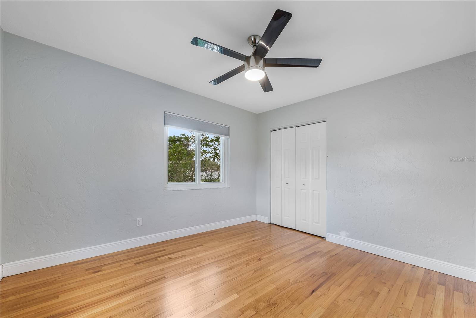 2501 LESLEE LAKE DR N — photo 26