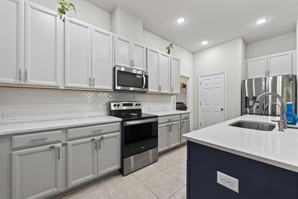 28583 COZY CREEK DR — photo 14