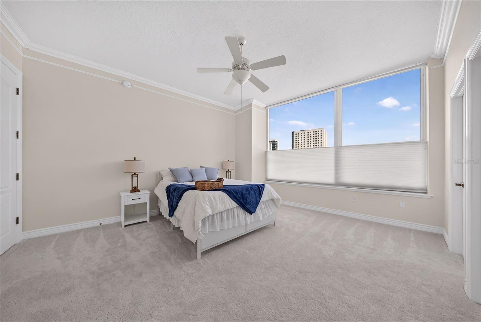 1233 N GULFSTREAM AVE #401 — photo 17