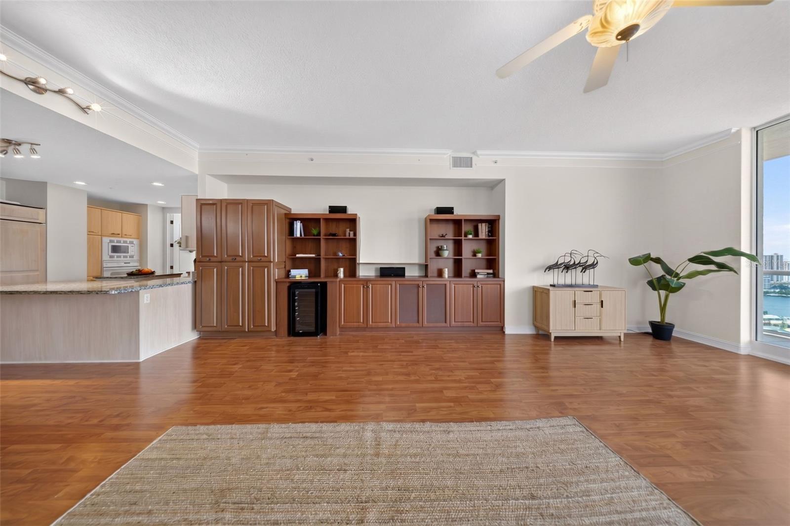 1233 N GULFSTREAM AVE #401 — photo 11