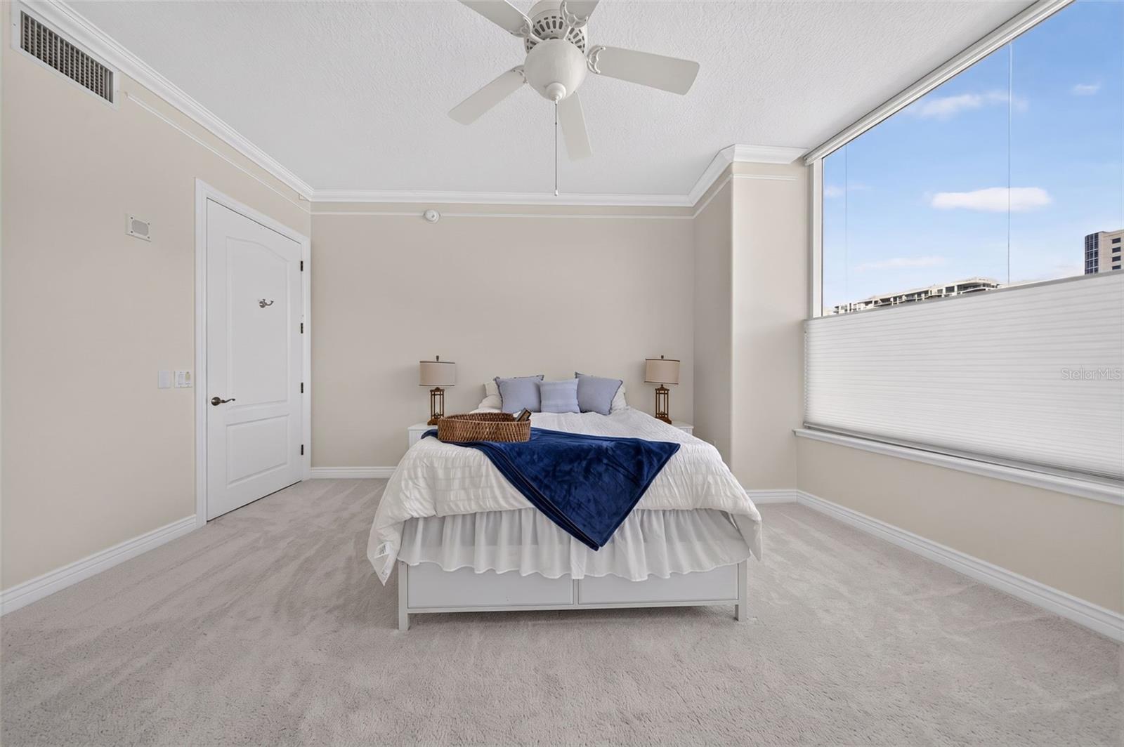 1233 N GULFSTREAM AVE #401 — photo 18