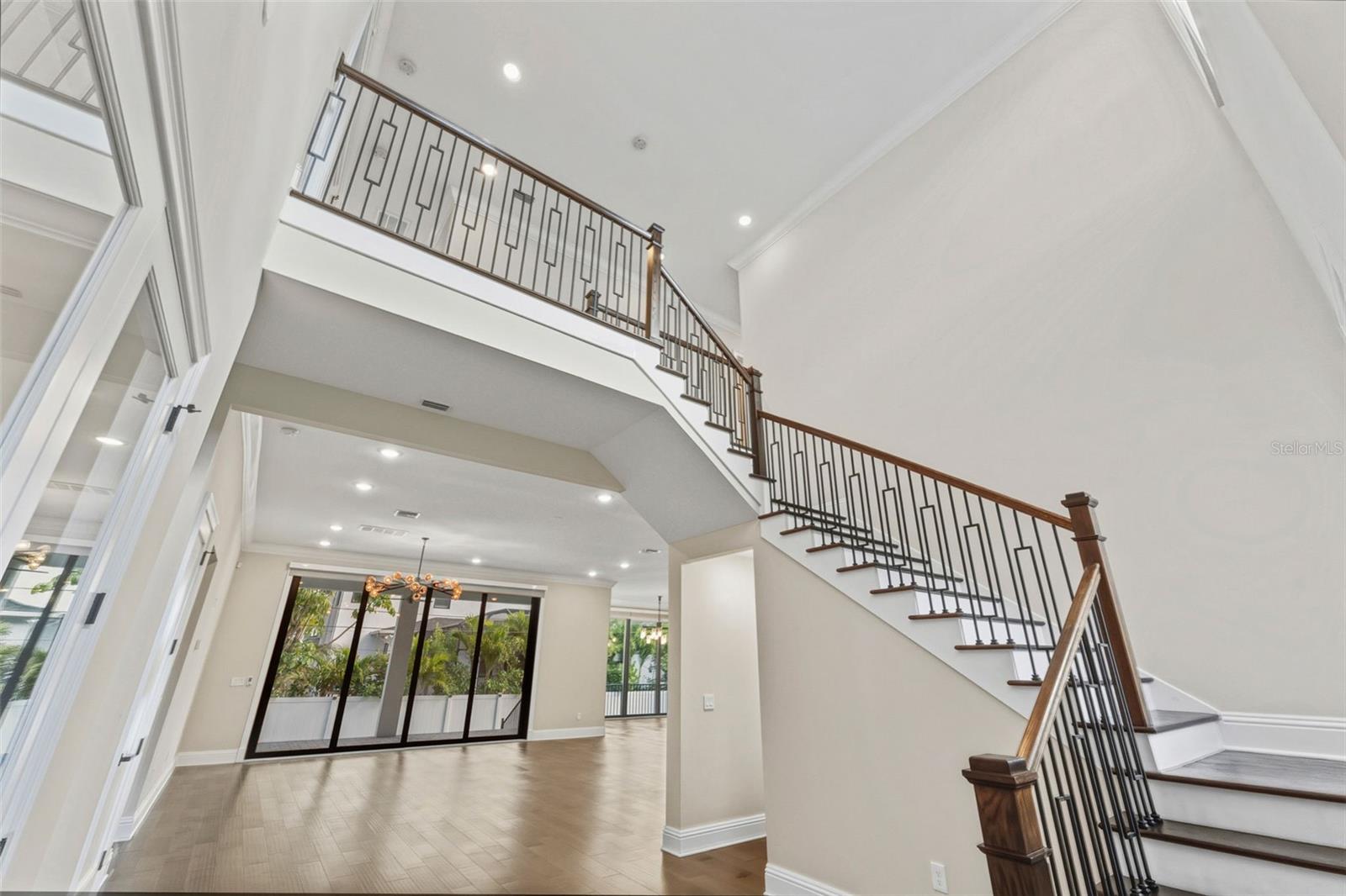 481 W DAVIS BLVD — photo 33