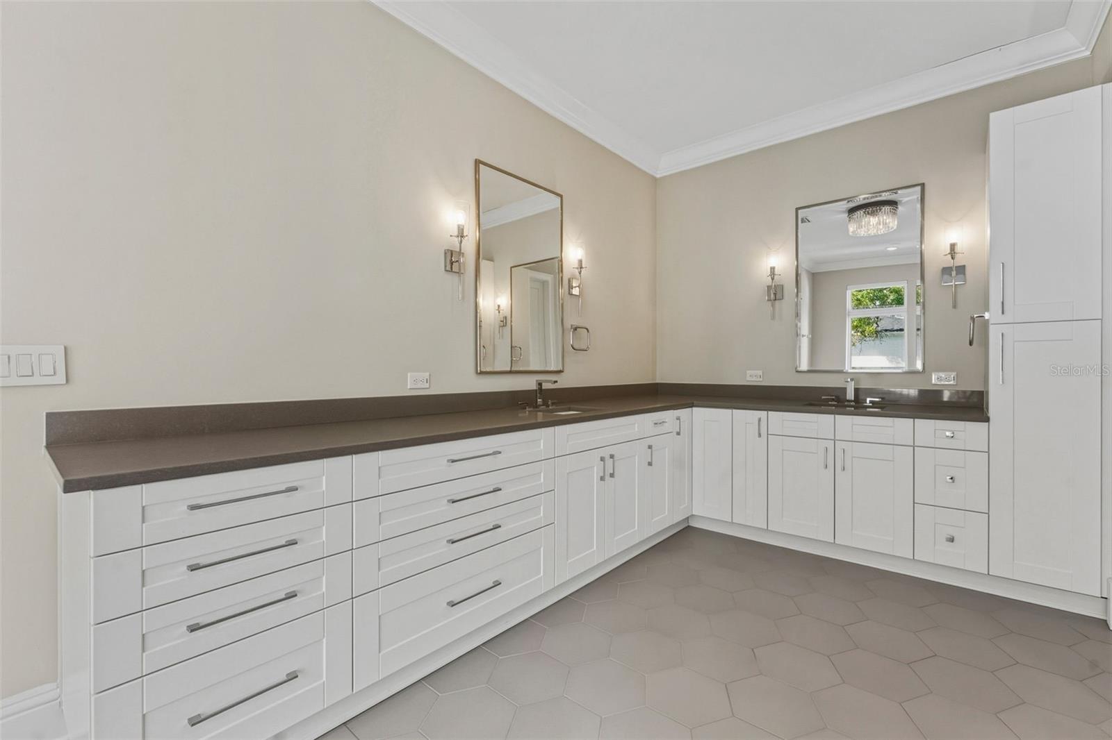 481 W DAVIS BLVD — photo 42