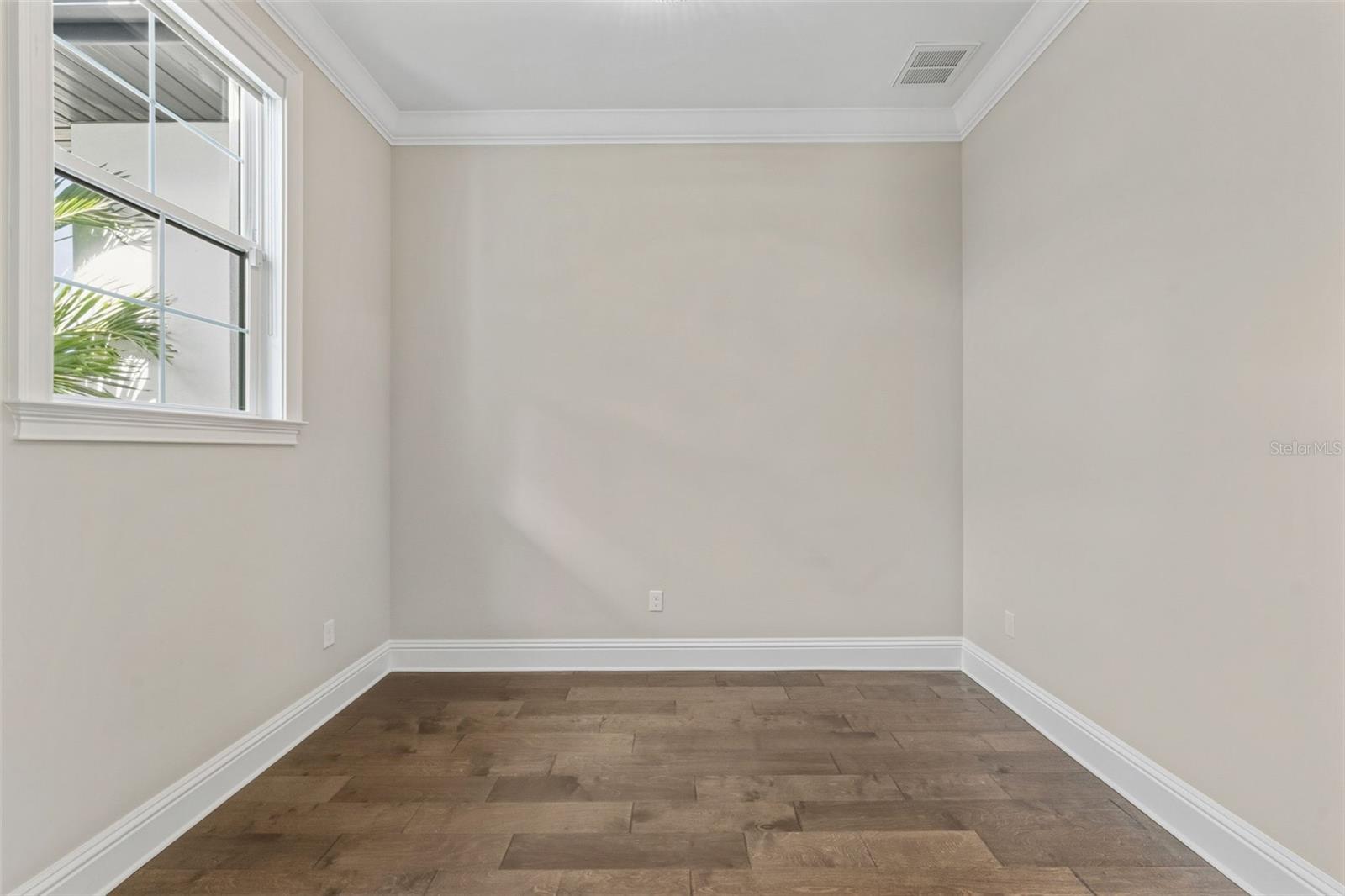 481 W DAVIS BLVD — photo 8
