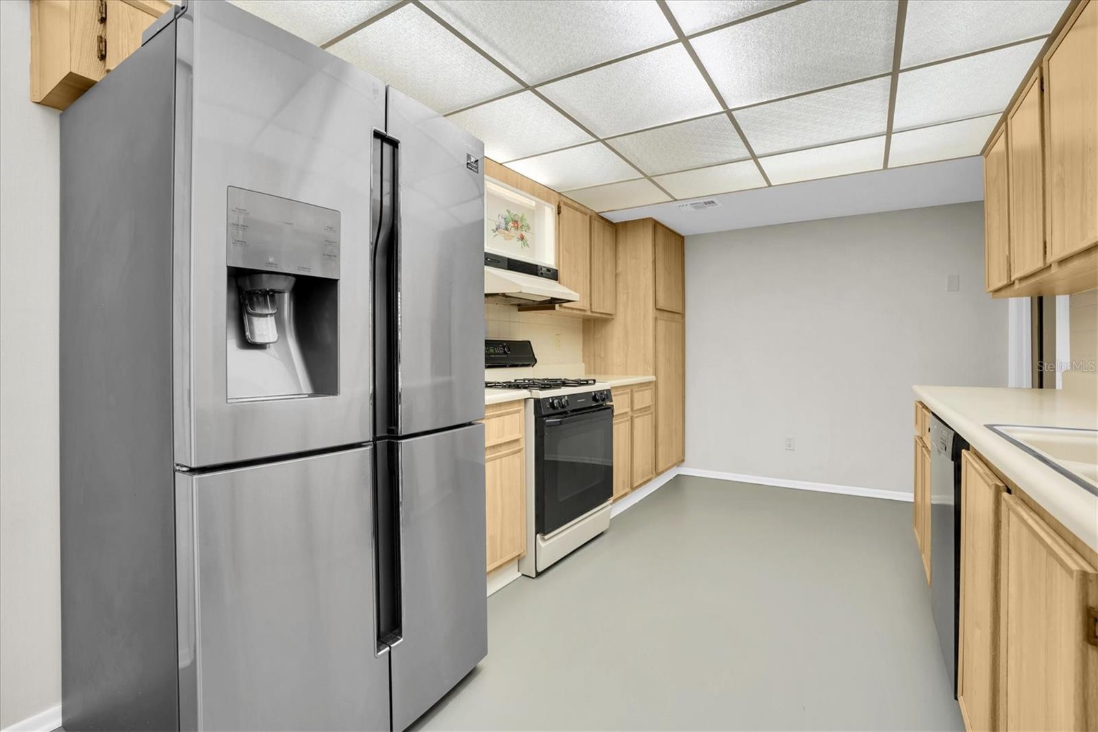8198 TERRACE GARDEN DR #511 — photo 18