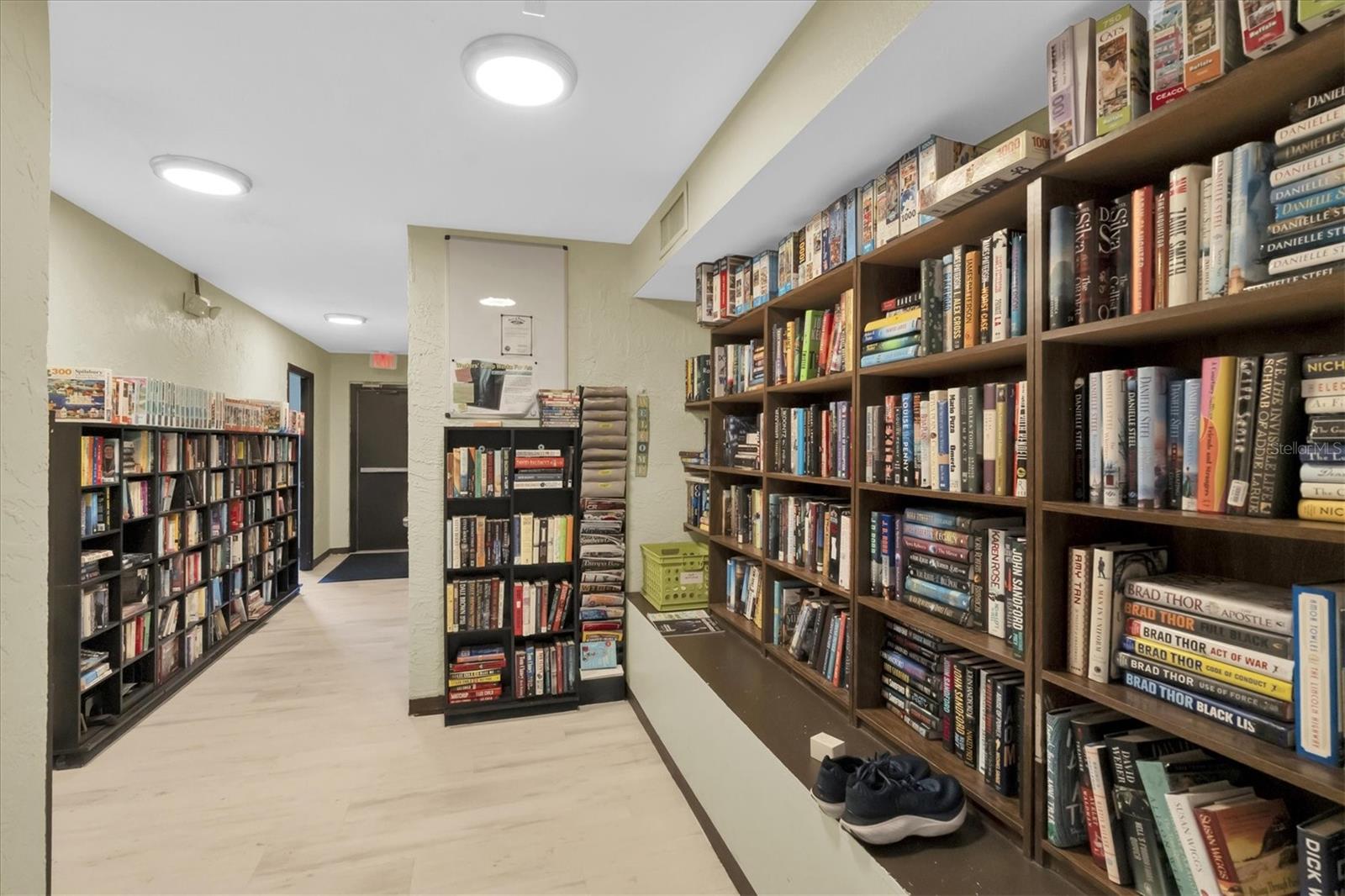 8198 TERRACE GARDEN DR #511 — photo 57
