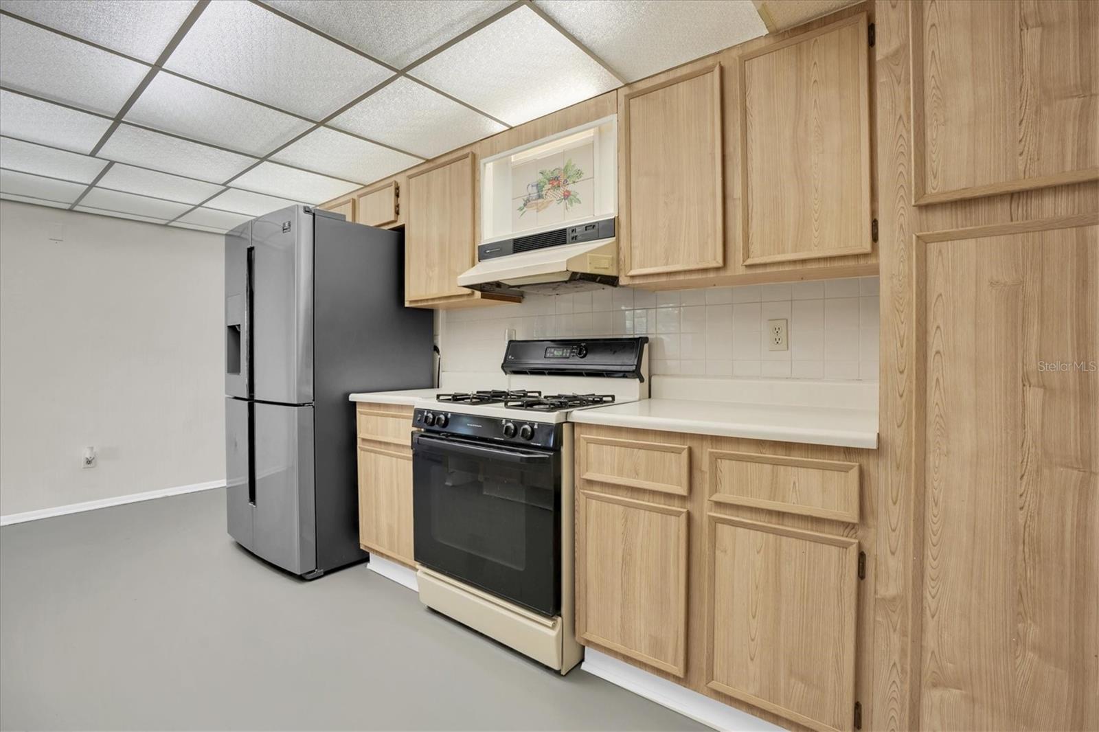 8198 TERRACE GARDEN DR #511 — photo 21
