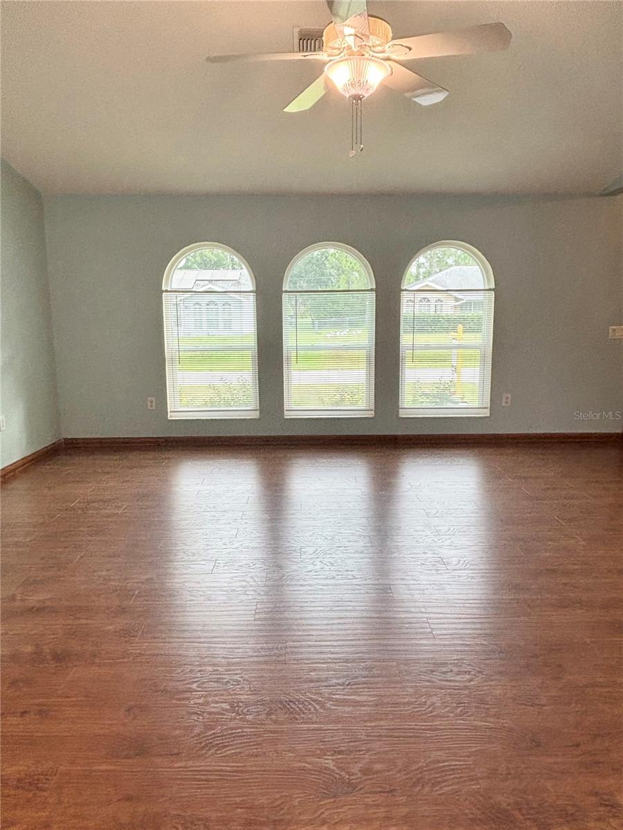 3159 MCCORKLE ST — photo 12