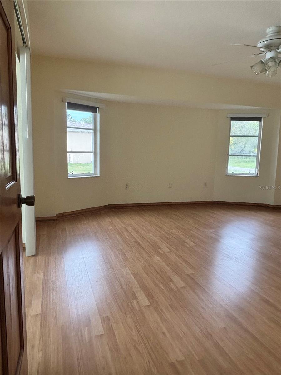 3159 MCCORKLE ST — photo 33