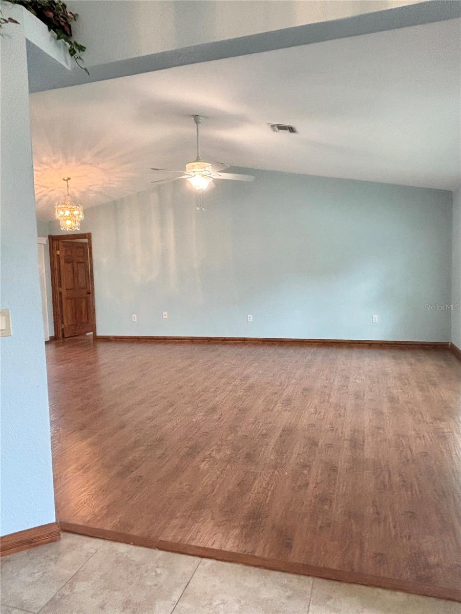 3159 MCCORKLE ST — photo 8