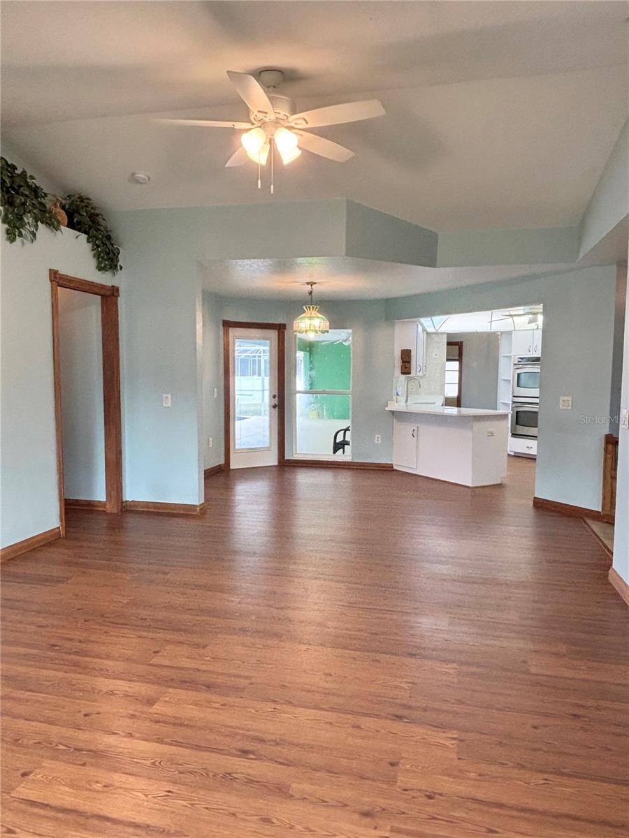 3159 MCCORKLE ST — photo 25