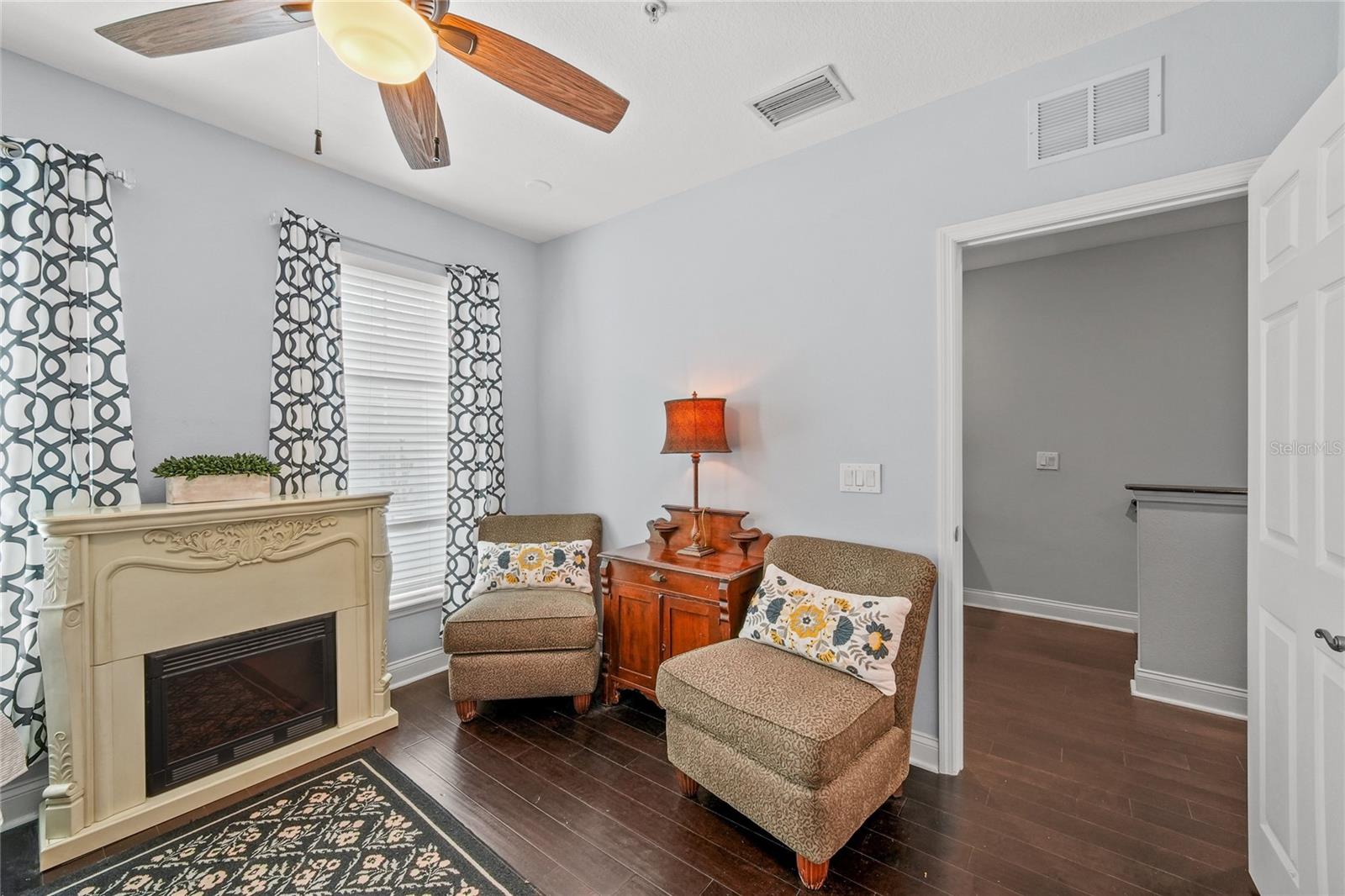 4625 LEGACY PARK DR — photo 28