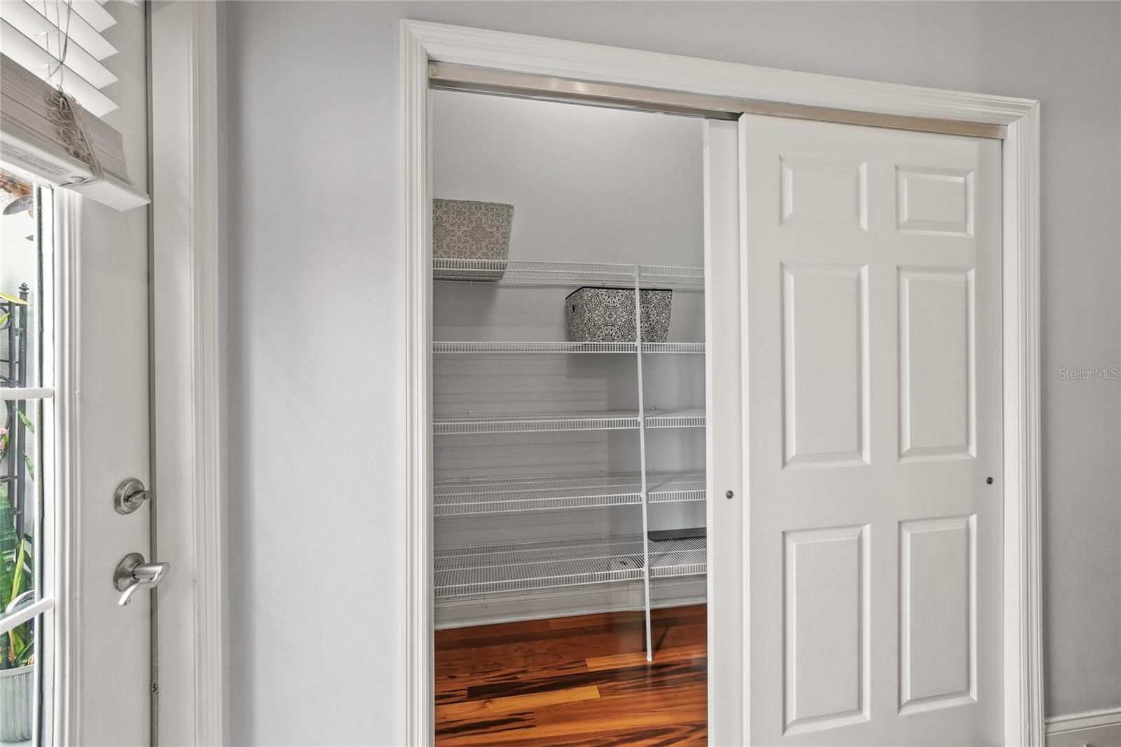 4625 LEGACY PARK DR — photo 14