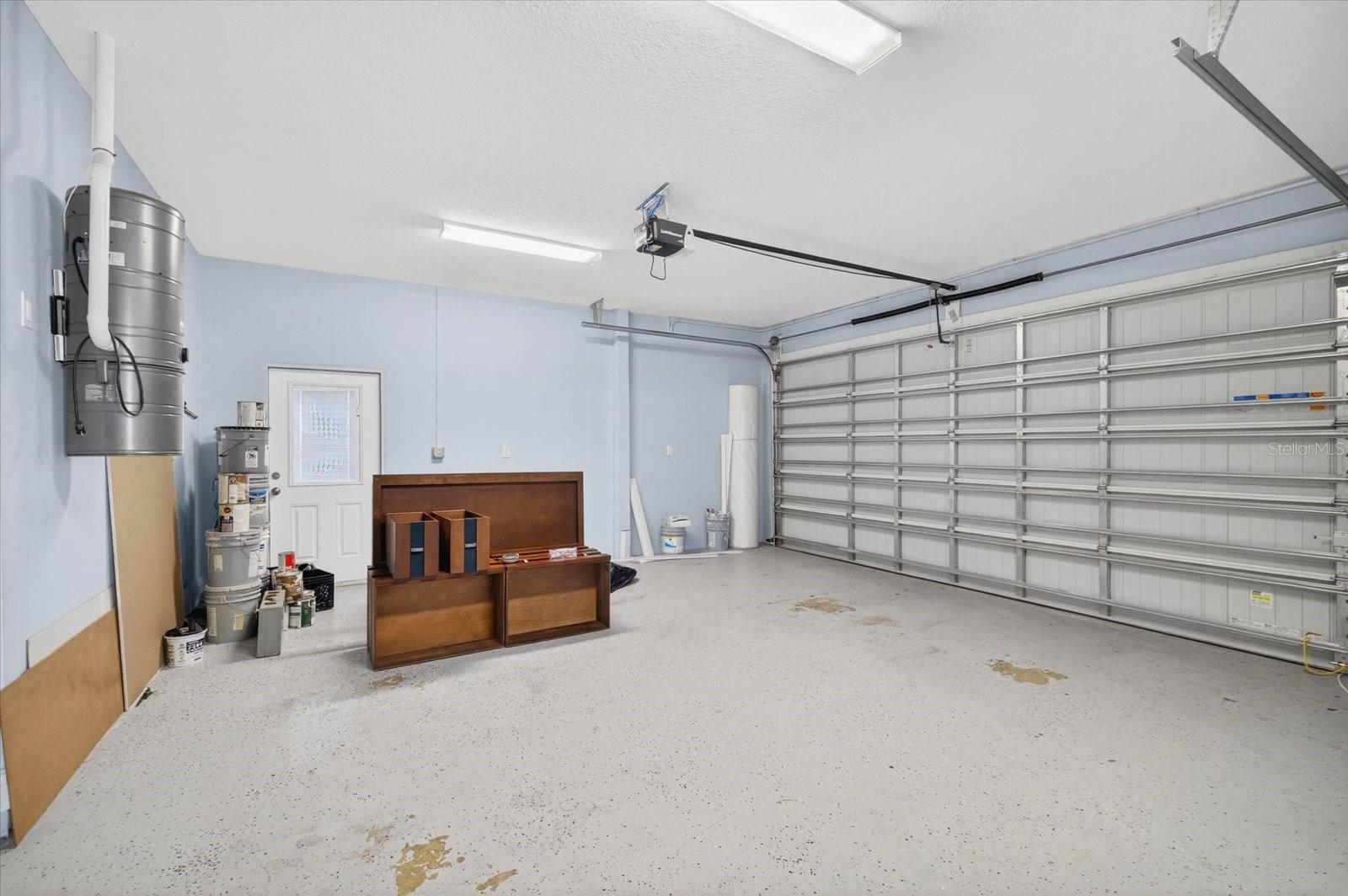 8914 N LYNN AVE — photo 16