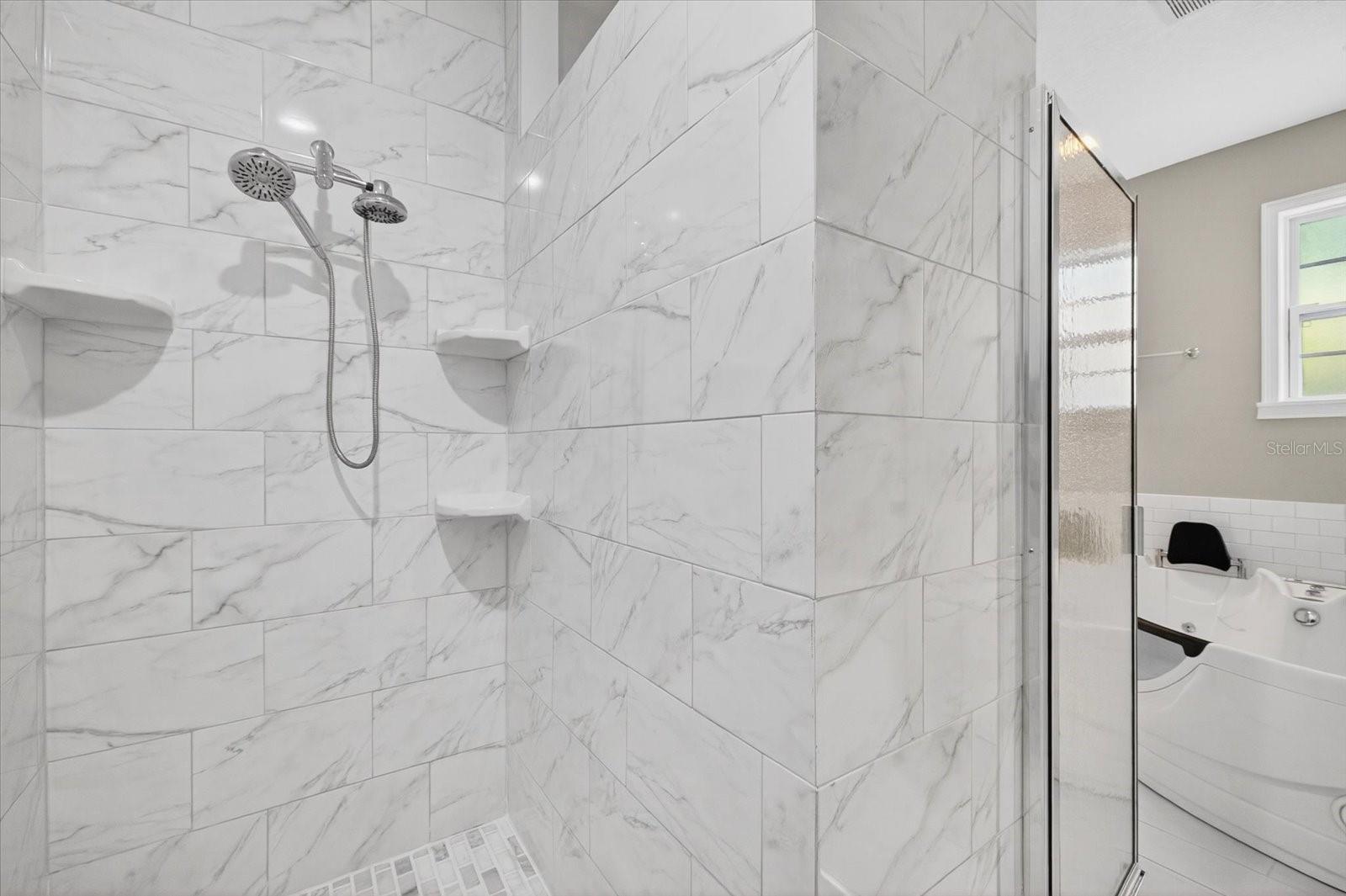 8914 N LYNN AVE — photo 39