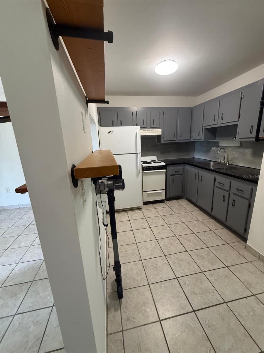 2501 HARN BLVD #H23 — photo 16