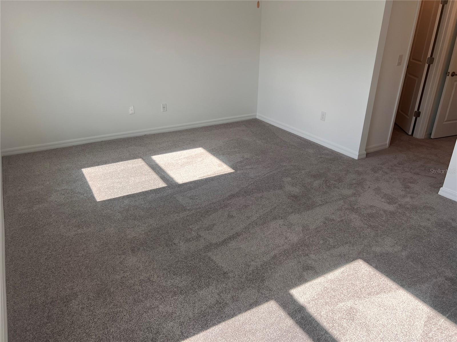 8333 CRESCENT OAKS DR — photo 10