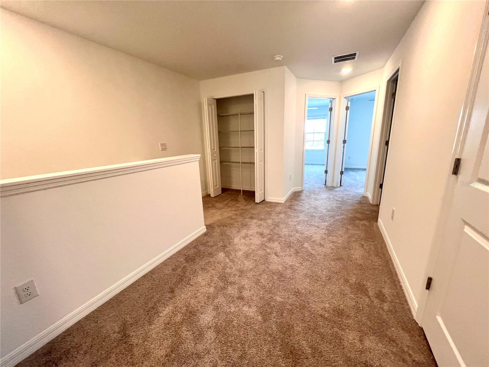 8333 CRESCENT OAKS DR — photo 26