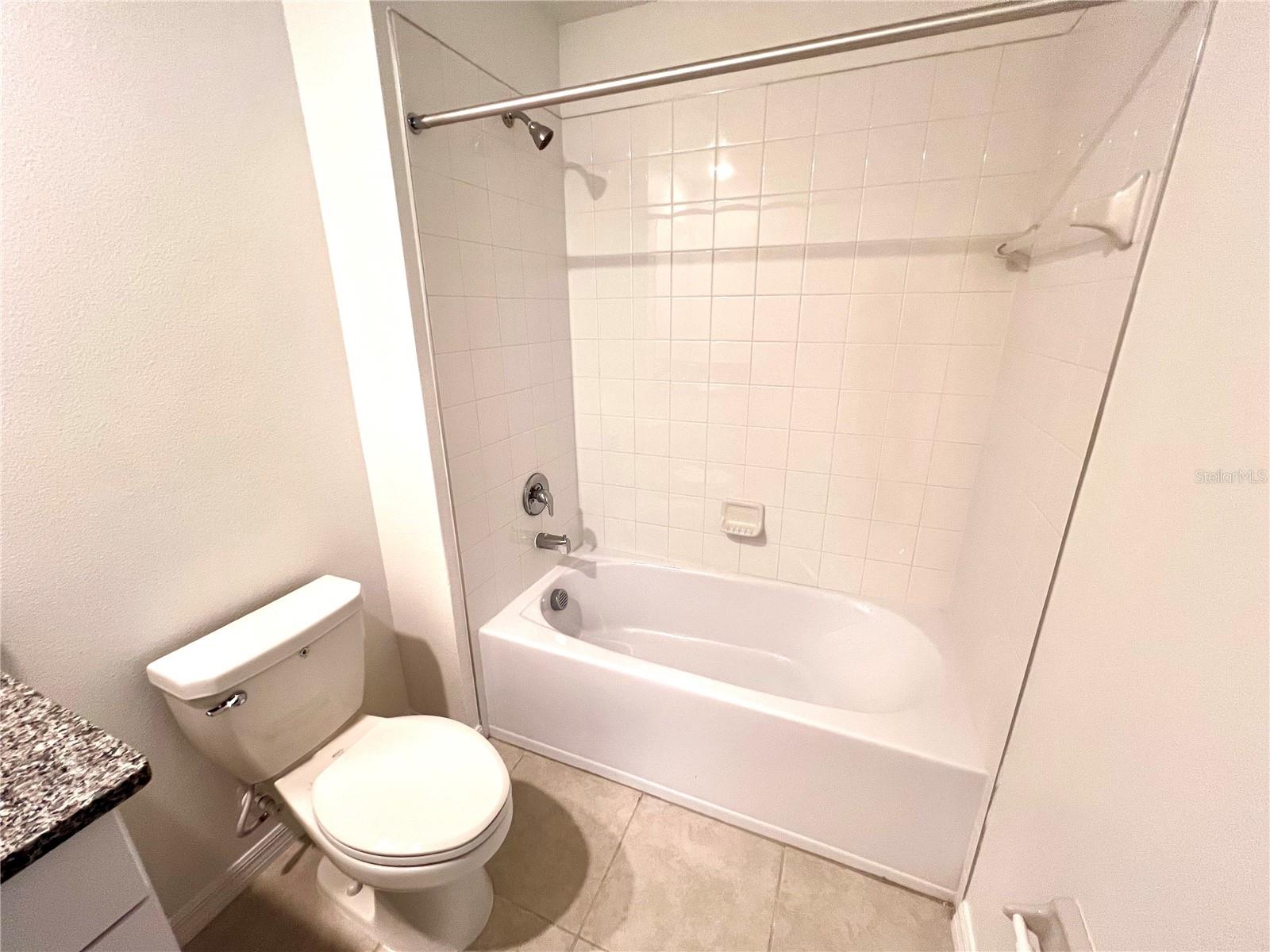 8333 CRESCENT OAKS DR — photo 42
