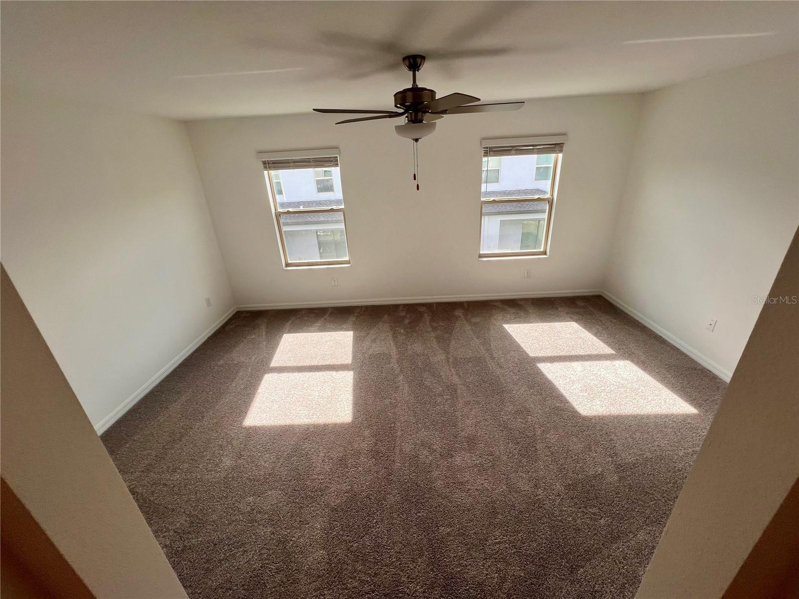 8333 CRESCENT OAKS DR — photo 38