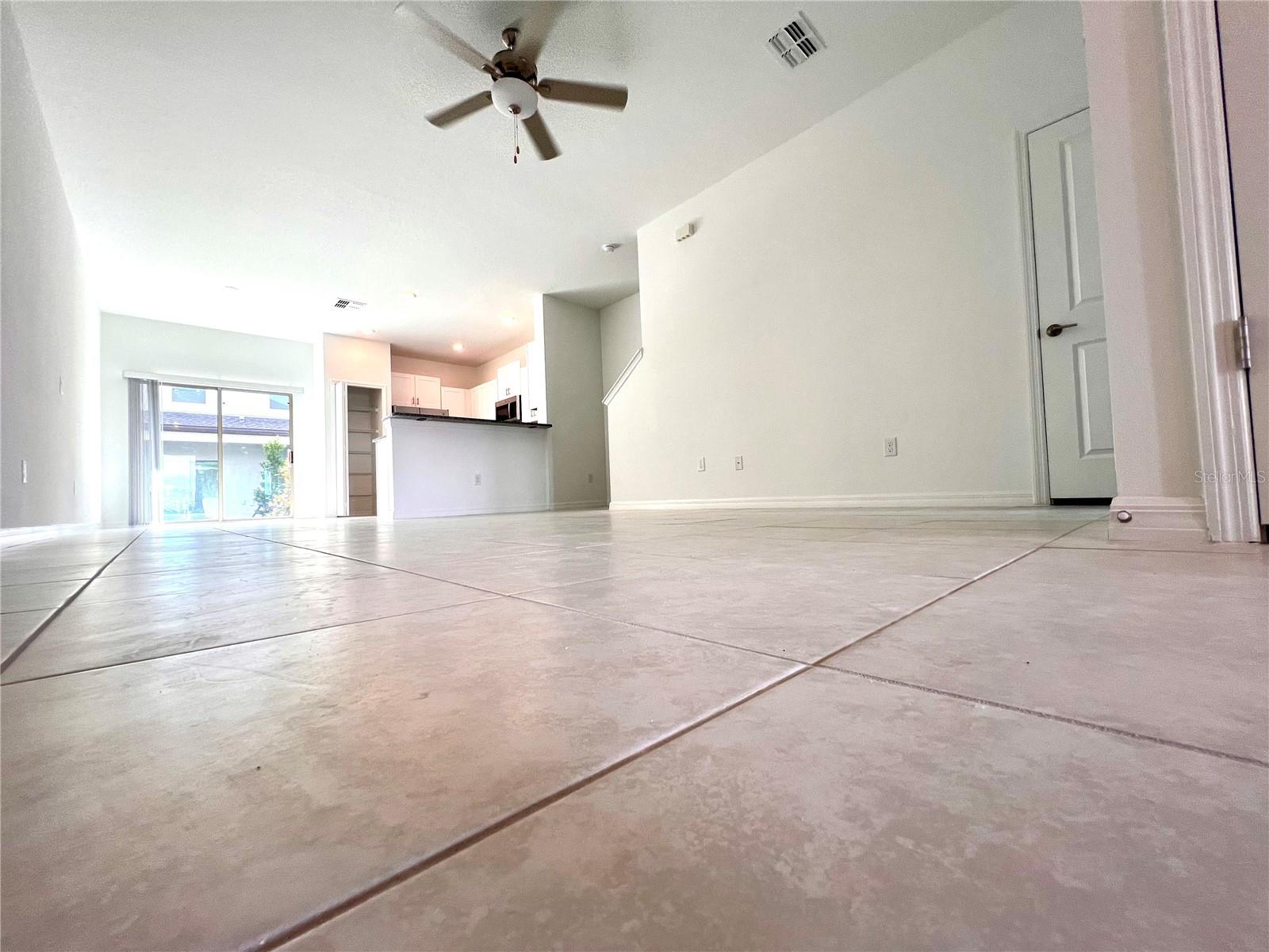 8333 CRESCENT OAKS DR — photo 21