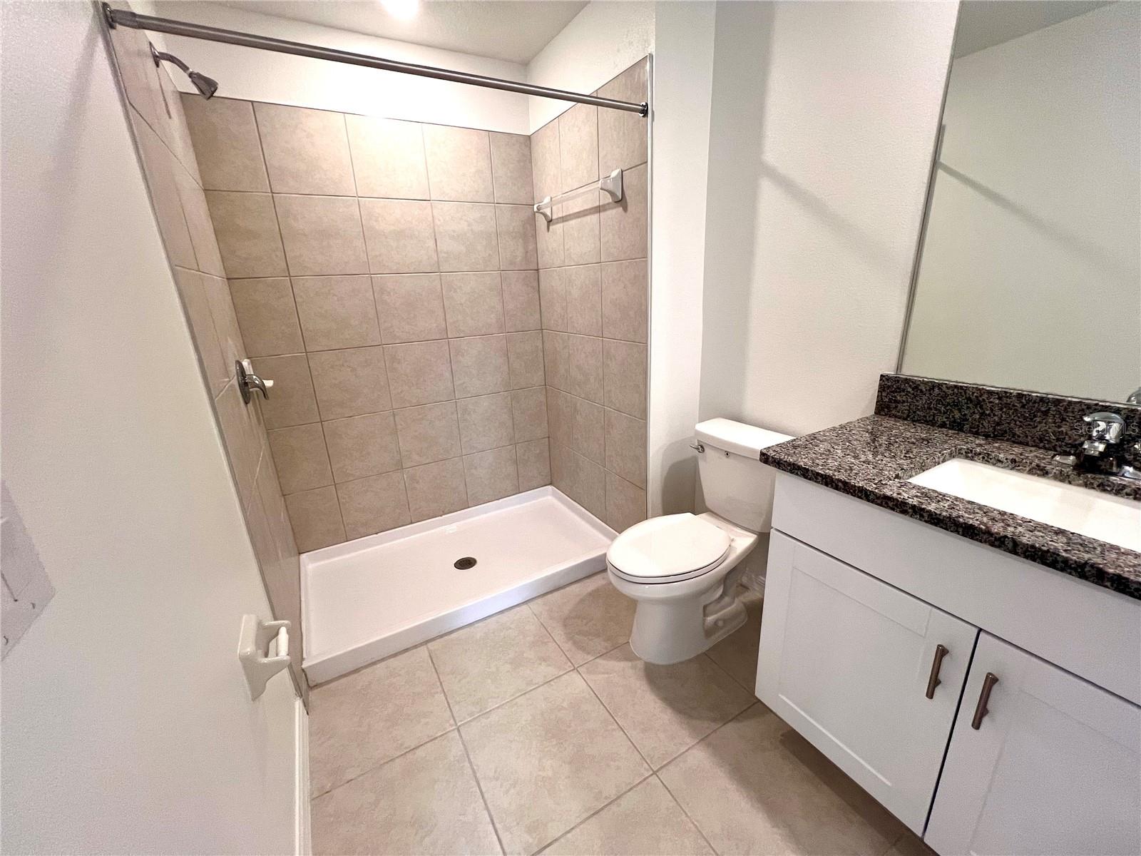 8333 CRESCENT OAKS DR — photo 35