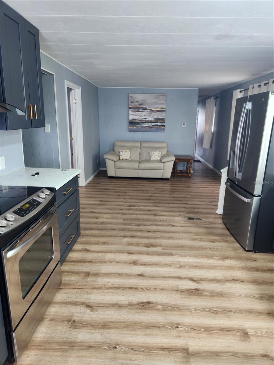 Home in ZEPHYRHILLS — photo 16