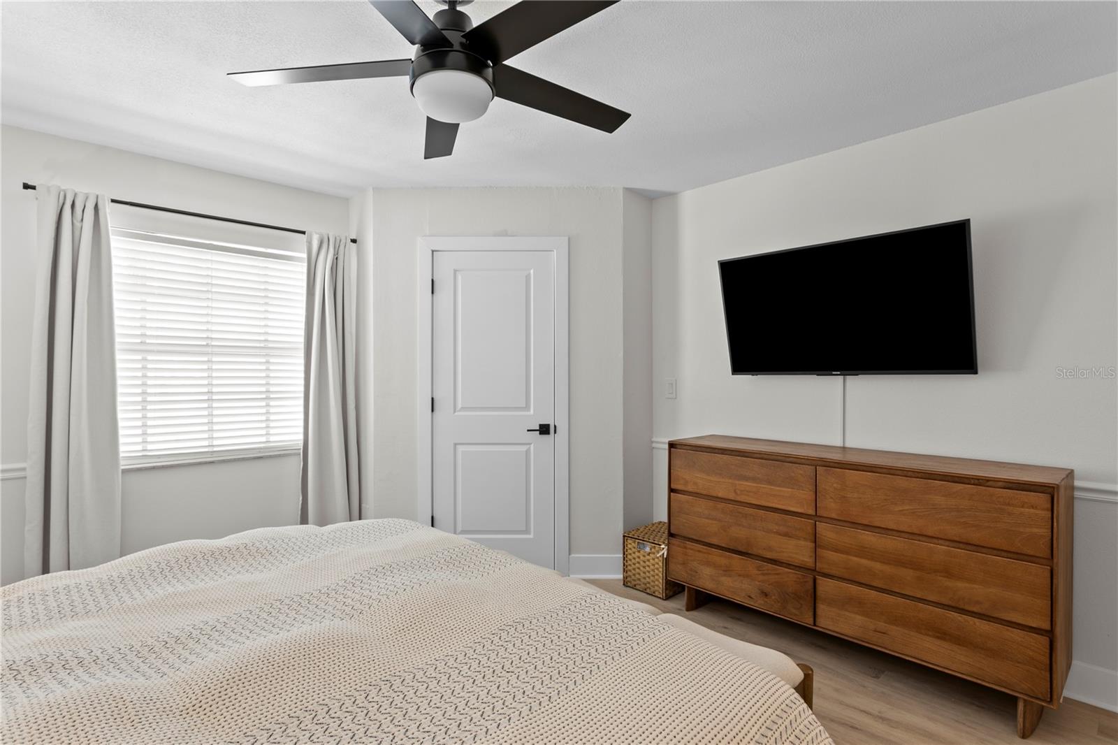 409 S AUDUBON AVE #2 — photo 21