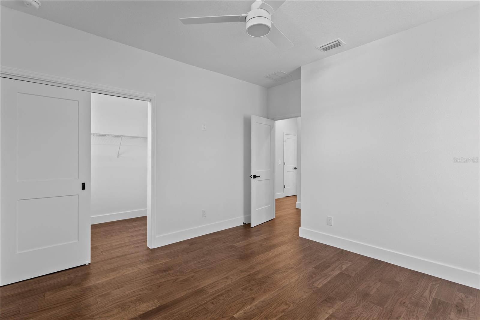 6828 S DESOTO ST — photo 31