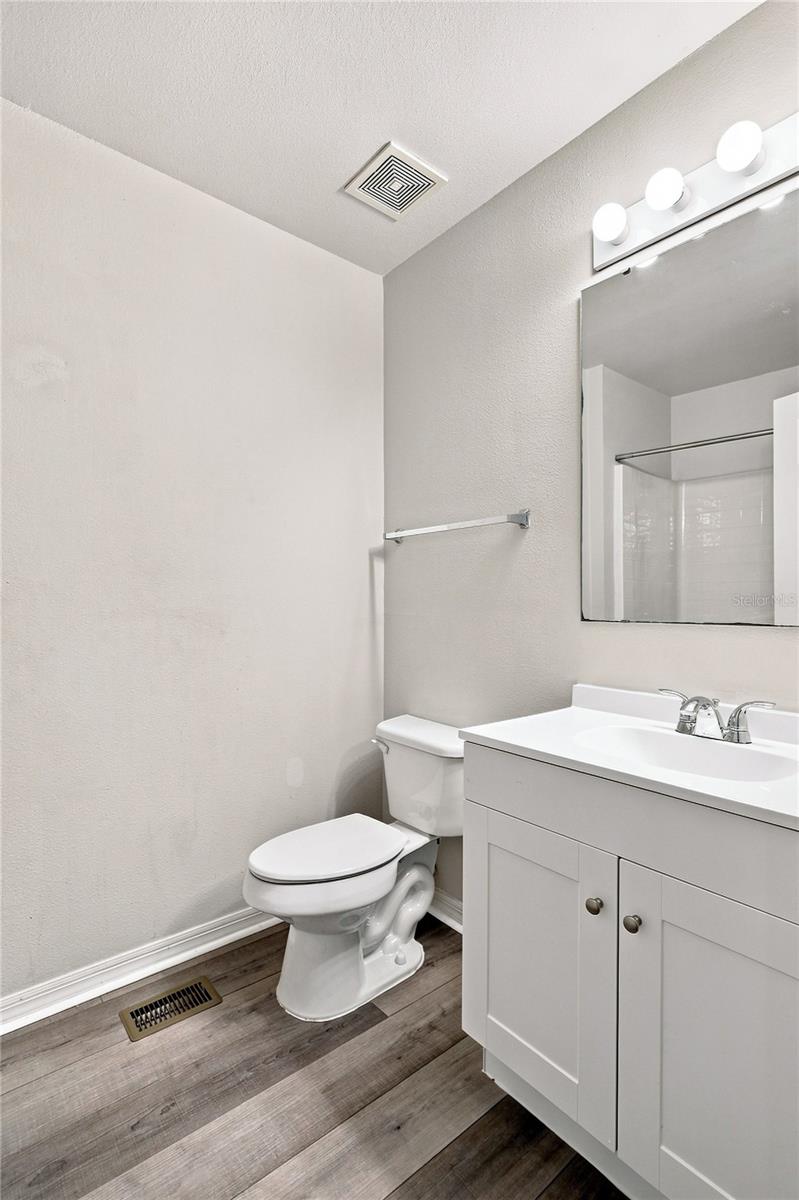 9912 ASHBURN LAKE DR — photo 14