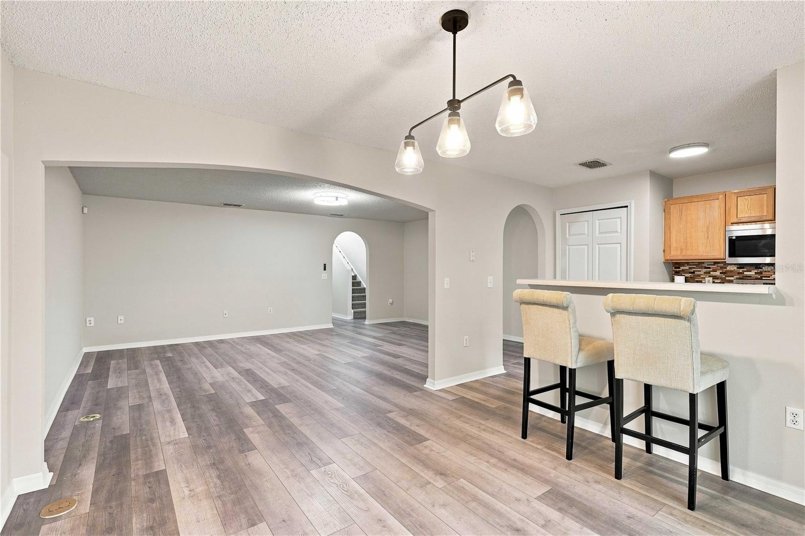9912 ASHBURN LAKE DR — photo 5