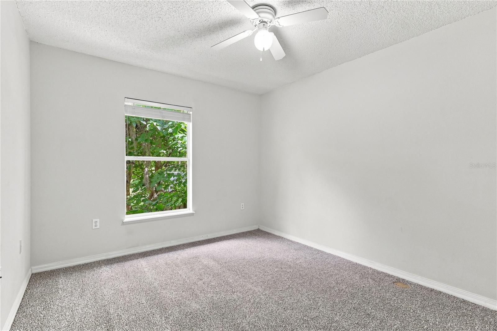 9912 ASHBURN LAKE DR — photo 13