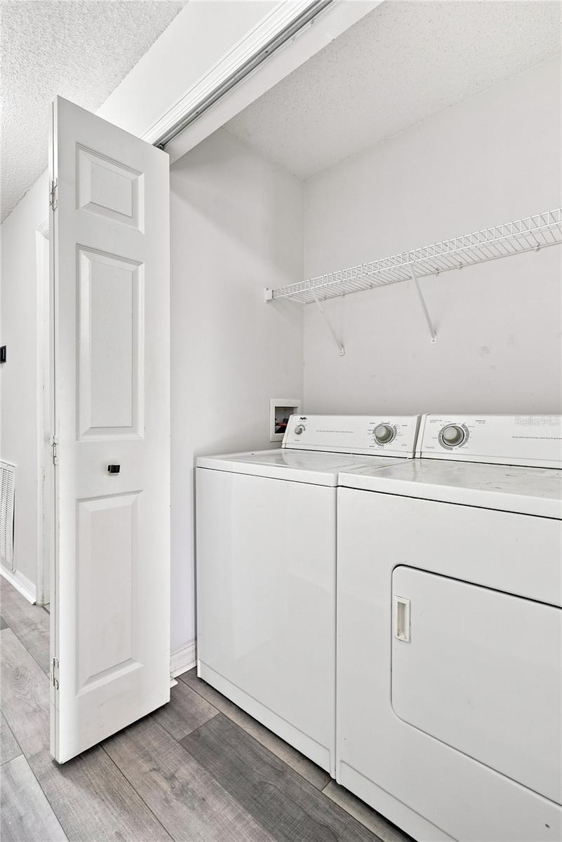 9912 ASHBURN LAKE DR — photo 15